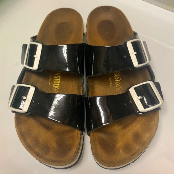 SOLD *RARE* Black & White patent Birkenstocks - Picture 5 of 5